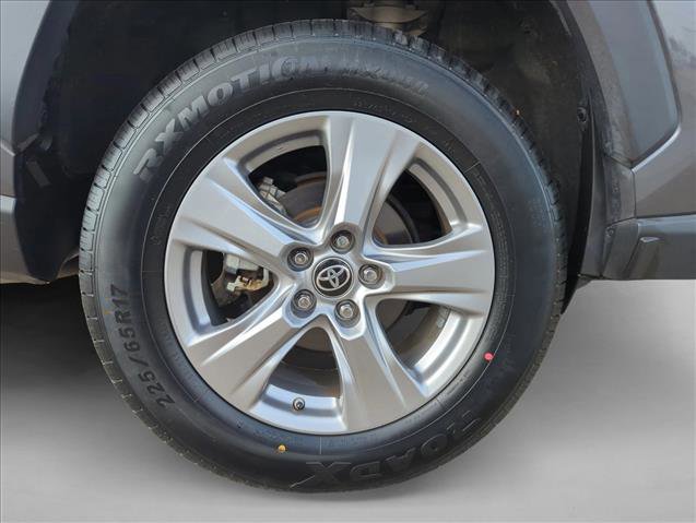 Used 2023 Toyota RAV4 LE image 23