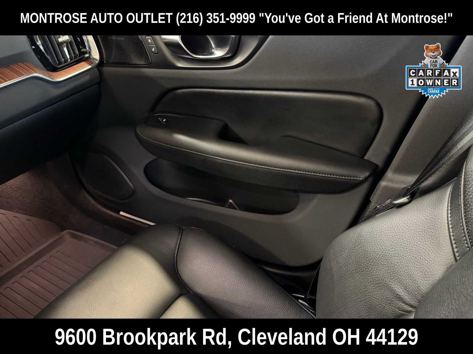 Used 2023 Volvo S60 T8 Plus w/ Climate Package image 40