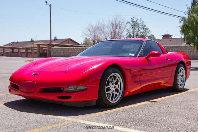 Used 1999 Chevrolet Corvette Coupe w/ Memory Pkg image 18