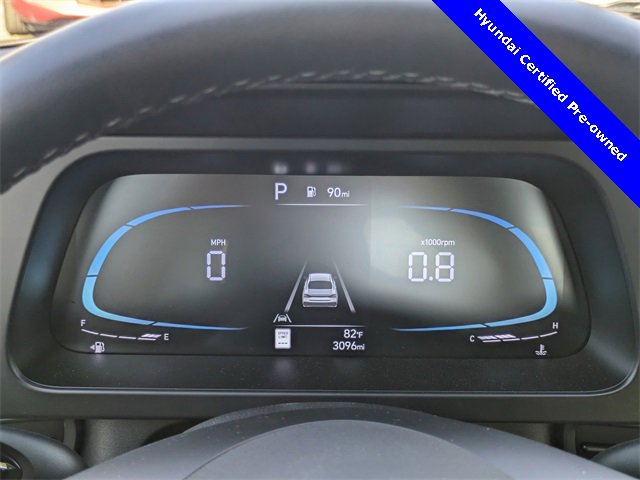 Certified 2025 Hyundai Elantra Sport image 24