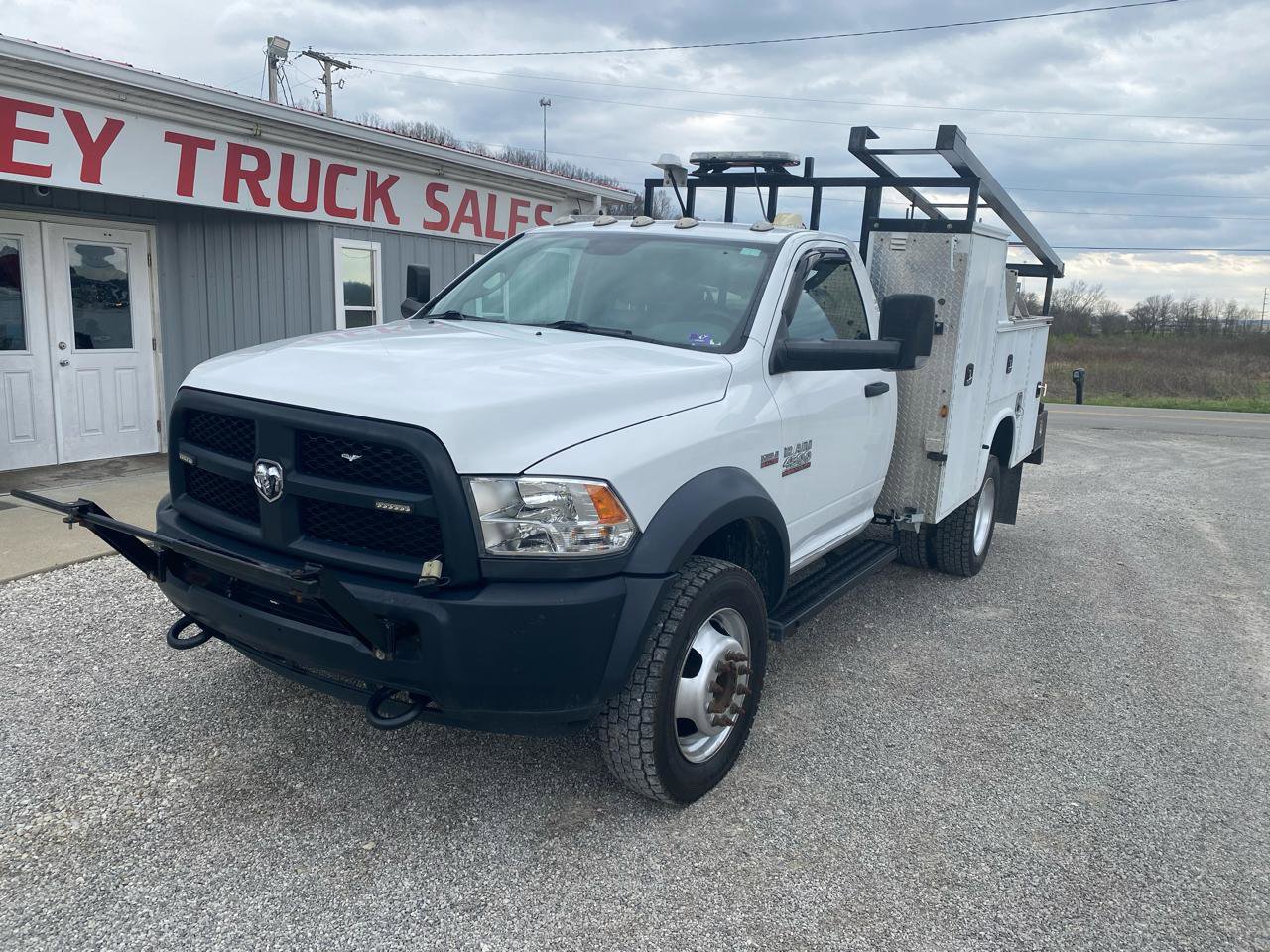 Used 2017 RAM 4500 Tradesman w/ Power Accessory Group AWD/4WD image 3
