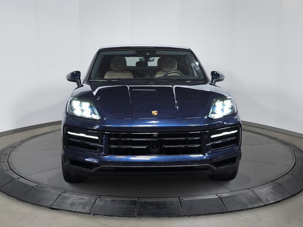 Certified 2024 Porsche Cayenne Coupe AWD/4WD image 10