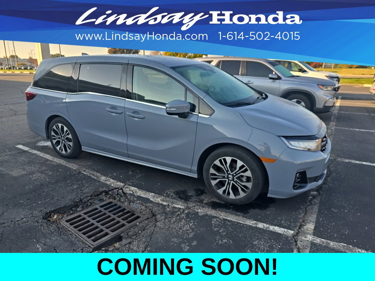 Used 2025 Honda Odyssey Elite image 2