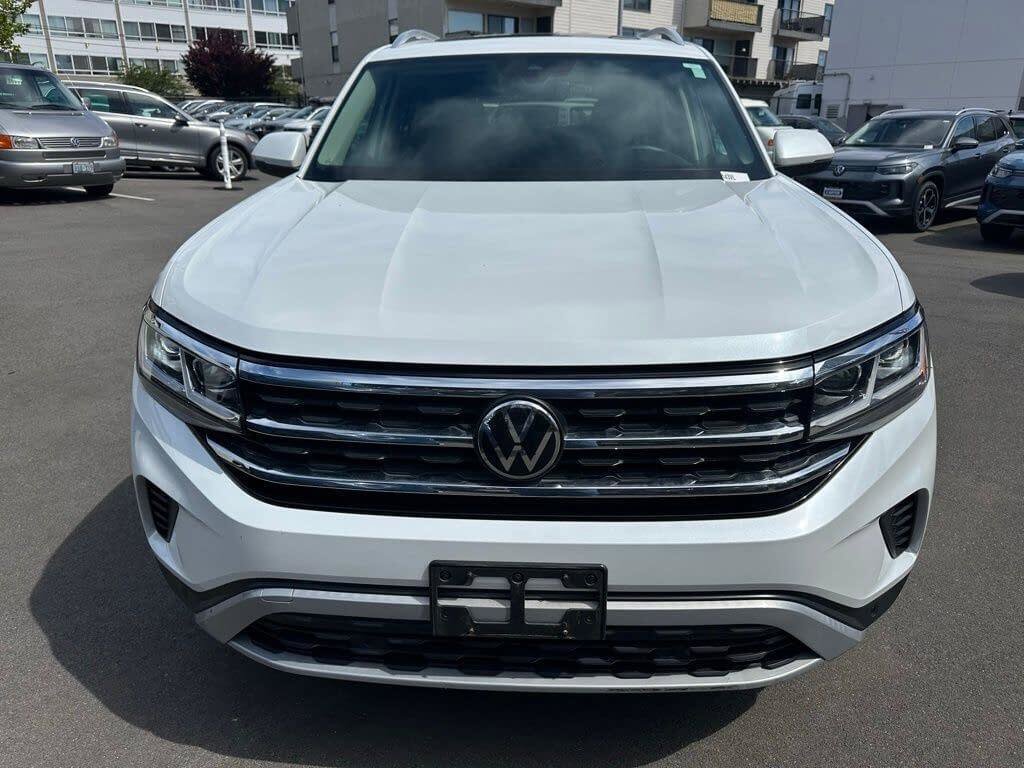 Used 2023 Volkswagen Atlas SEL AWD/4WD image 2