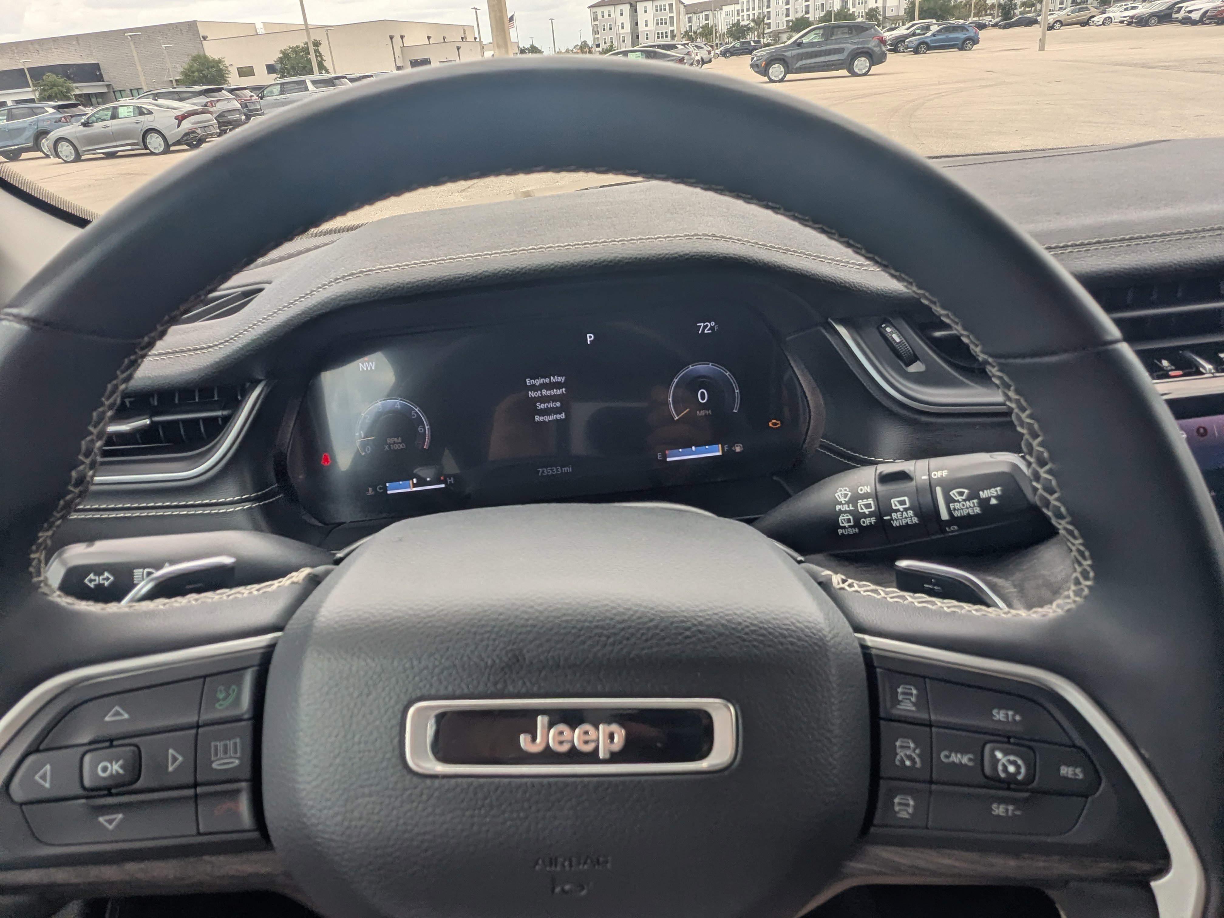 Used 2023 Jeep Grand Cherokee Limited image 38