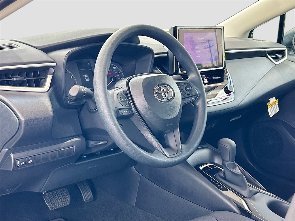 New 2025 Toyota Corolla LE image 10