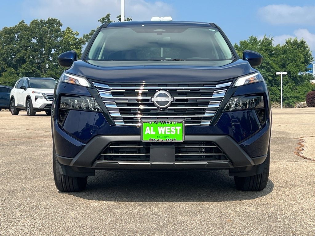 New 2026 Nissan Rogue SV image 3