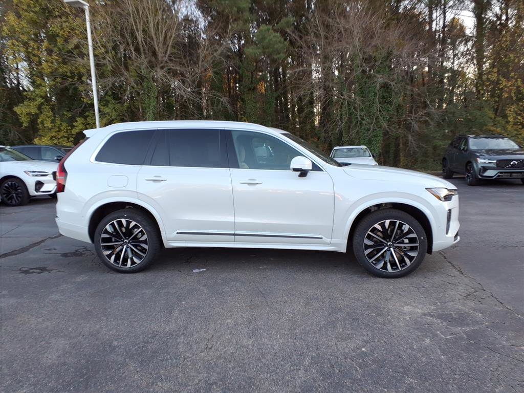 New 2026 Volvo XC90 B6 Ultra w/ Protection Package image 2