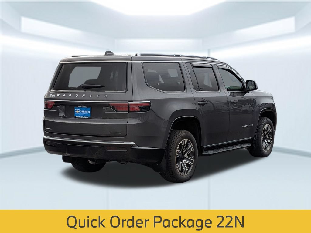 Used 2022 Jeep Wagoneer Series III AWD/4WD image 6