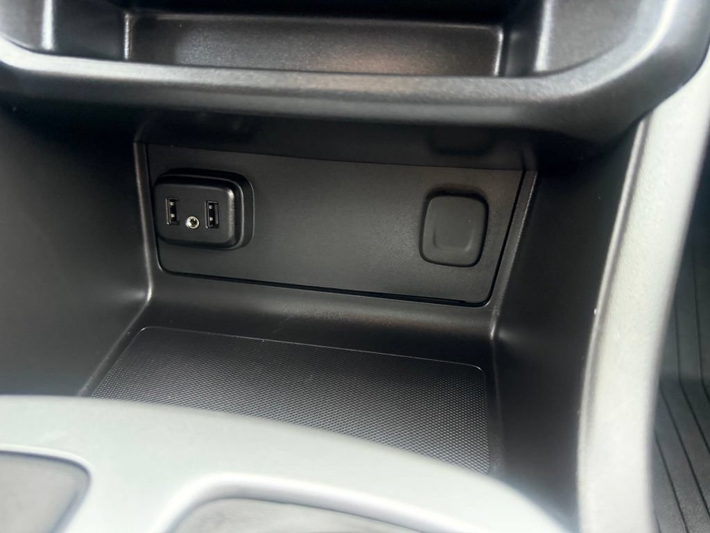 Used 2019 Chevrolet Colorado LT w/ LT Convenience Package AWD/4WD image 22