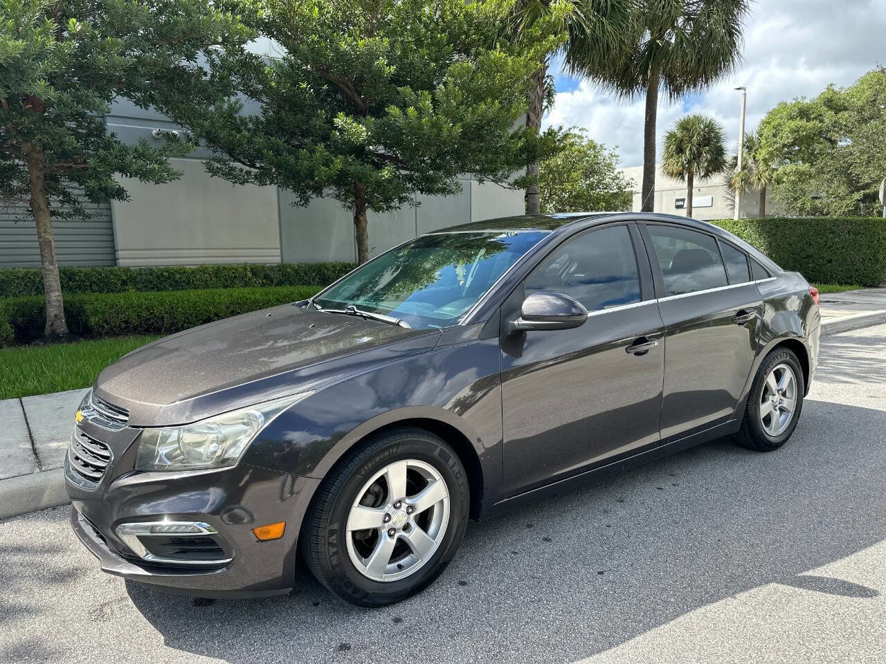 Used 2016 Chevrolet Cruze LT w/ Enhanced Safety Package image 3