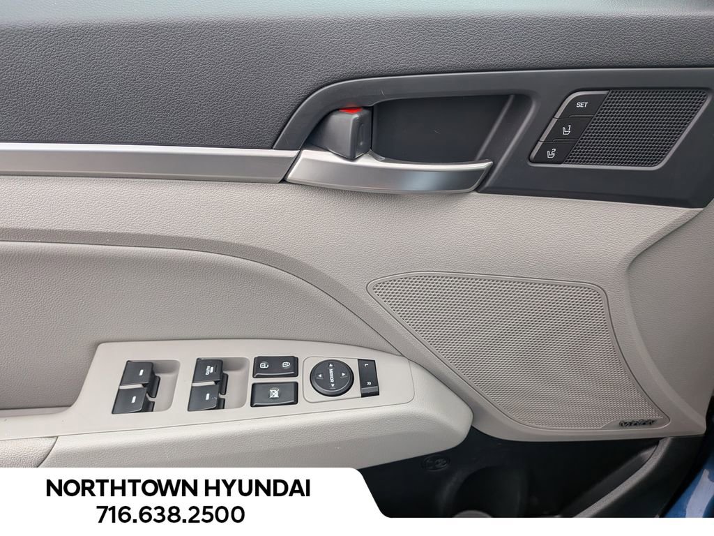 Used 2020 Hyundai Elantra Limited w/ Ultimate Package 03 image 34