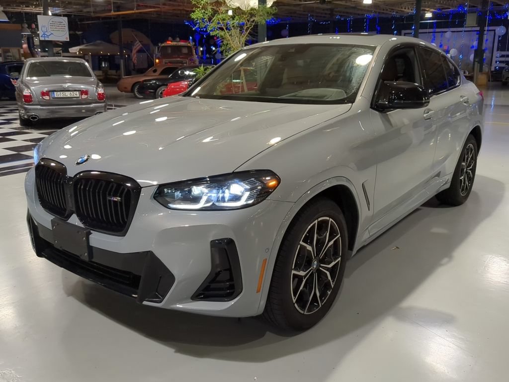 Certified 2025 BMW X4 M40i w/ Premium Package AWD/4WD video 1