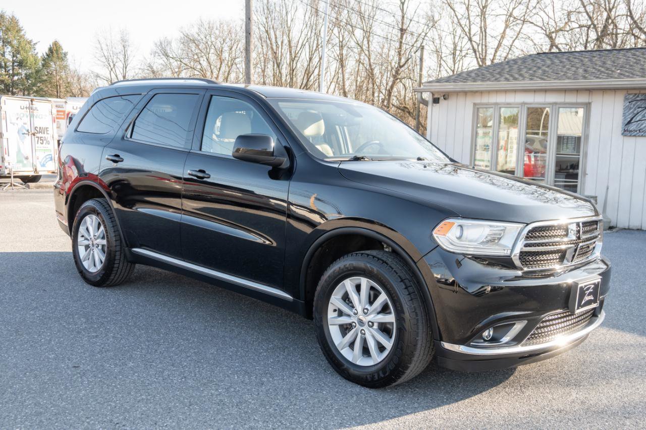 Used 2019 Dodge Durango SXT image 4
