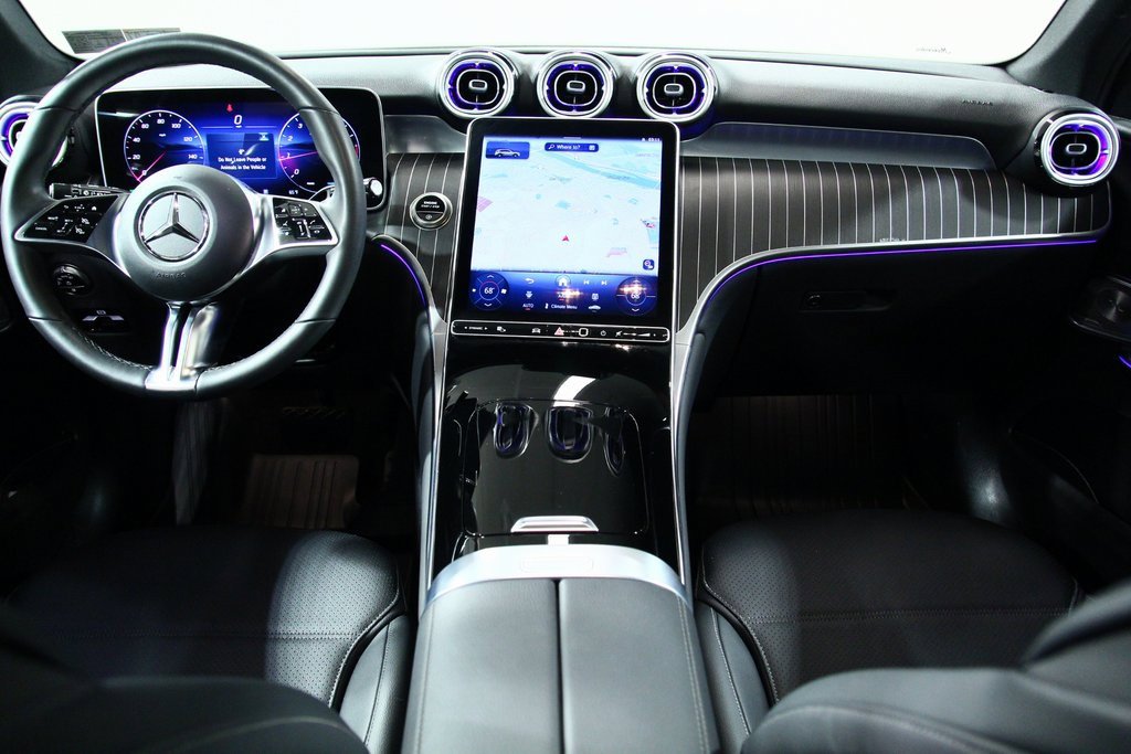 Used 2025 Mercedes-Benz GLC 300 GLC 300 image 4