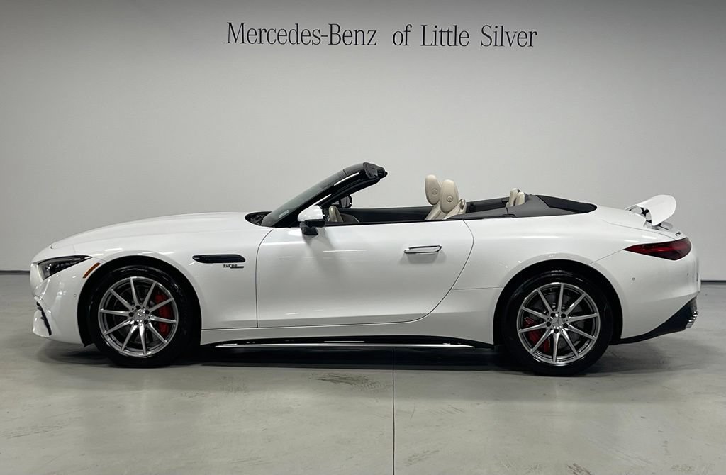 Used 2023 Mercedes-Benz SL 43 AMG image 3