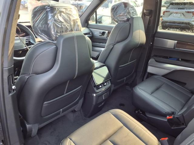 New 2026 Cadillac Vistiq Sport image 14