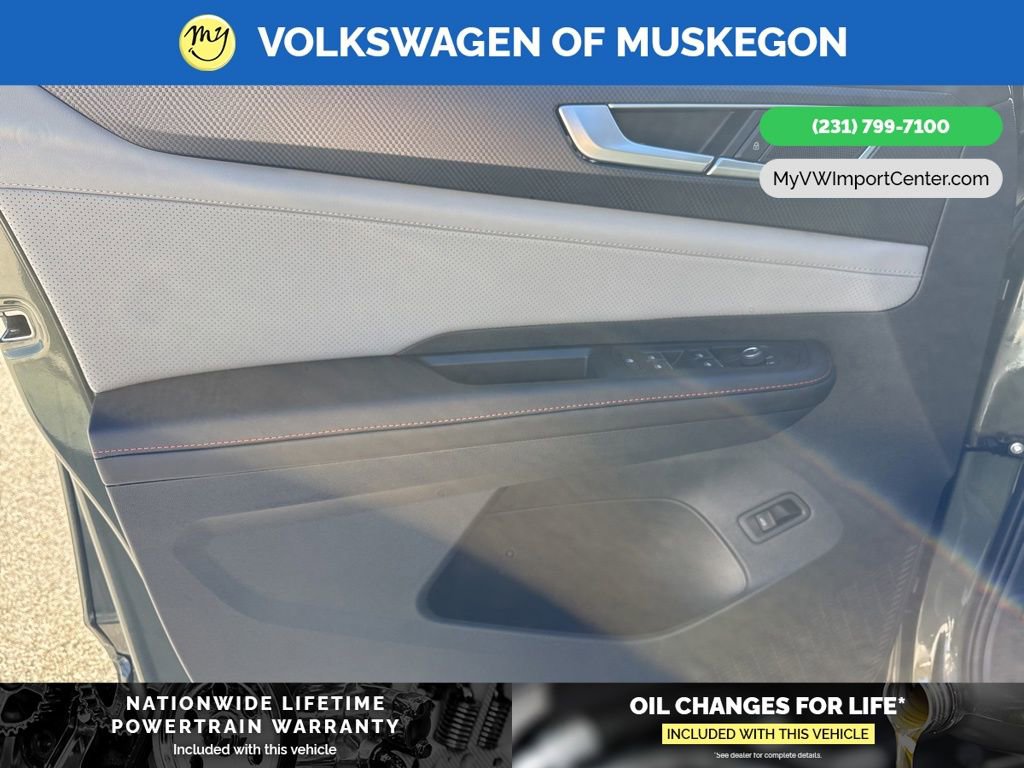New 2026 Volkswagen Atlas Peak Edition image 10