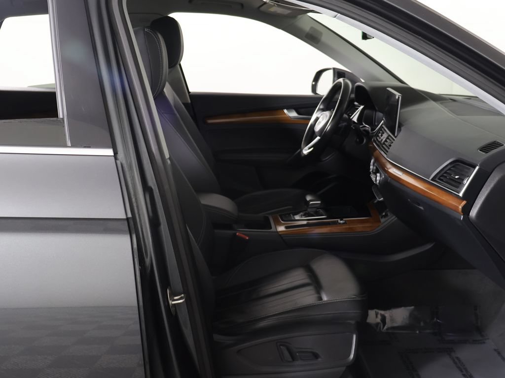 Used 2023 Audi Q5 2.0T Premium Plus AWD/4WD image 29