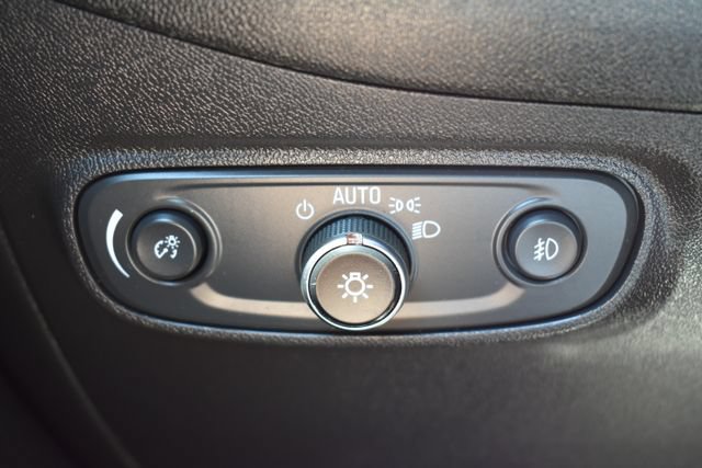 Used 2020 Chevrolet Equinox LT AWD/4WD image 20