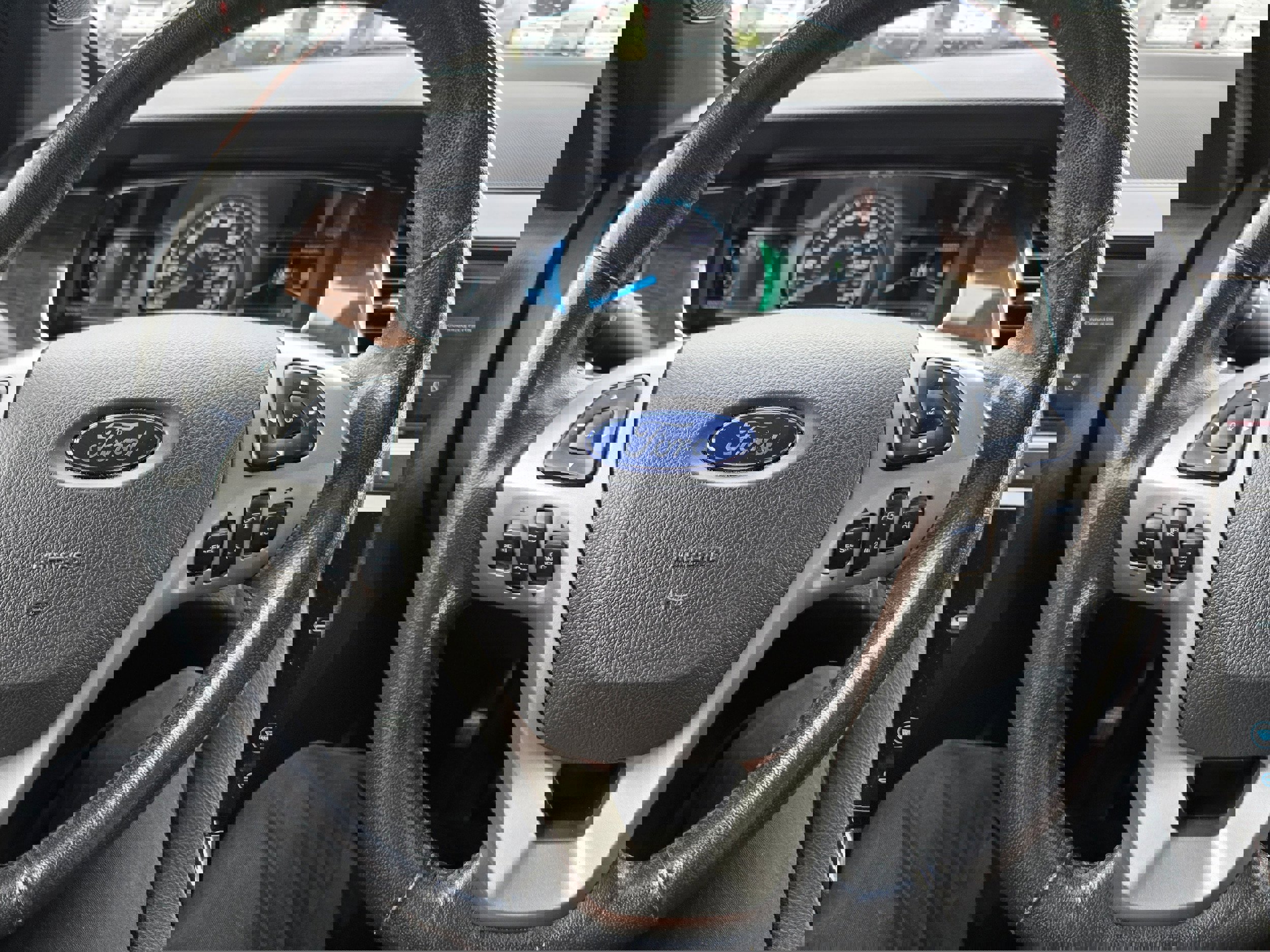 Used 2013 Ford Taurus Limited image 12