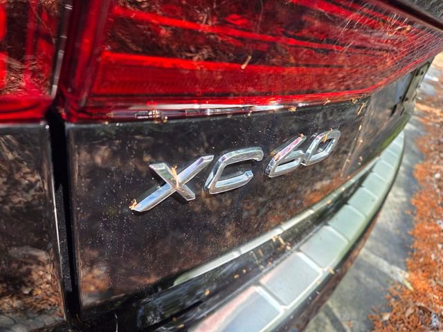 Used 2020 Volvo XC60 T5 Inscription w/ Protection Package Premier image 10