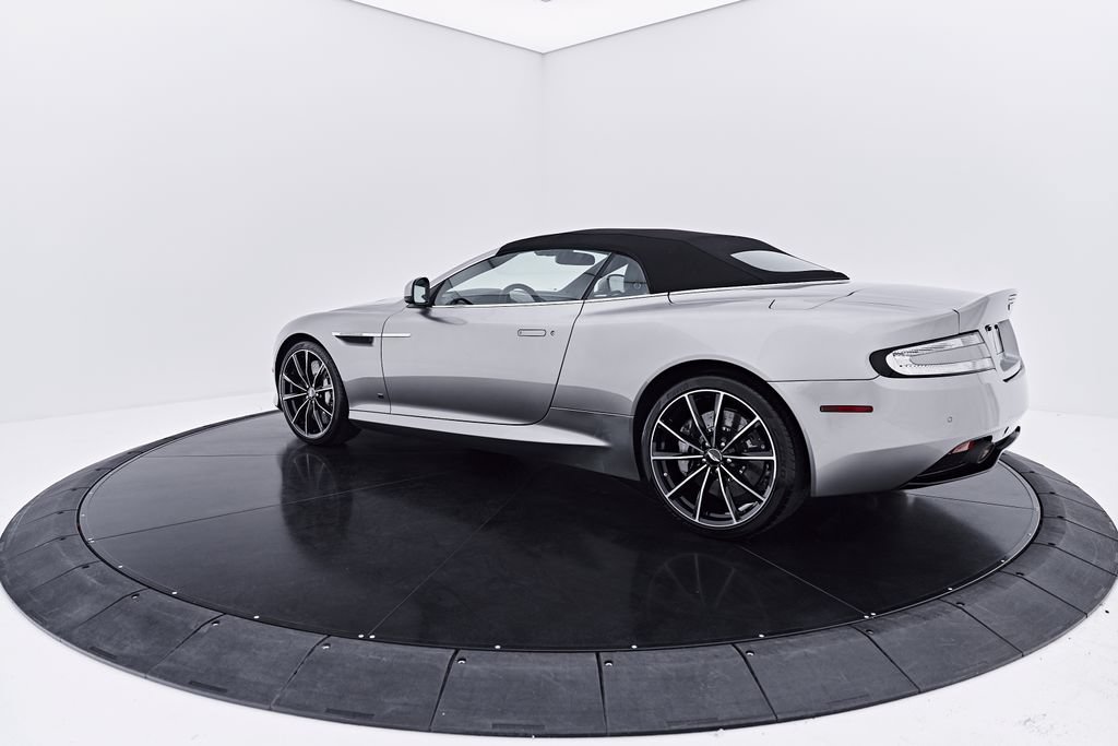Used 2016 Aston Martin DB9 GT RWD image 17