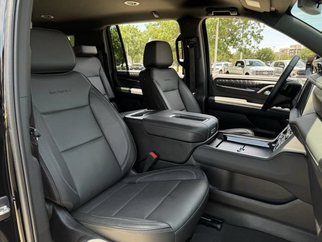 Used 2024 GMC Yukon XL Denali w/ Max Trailering Package AWD/4WD image 34