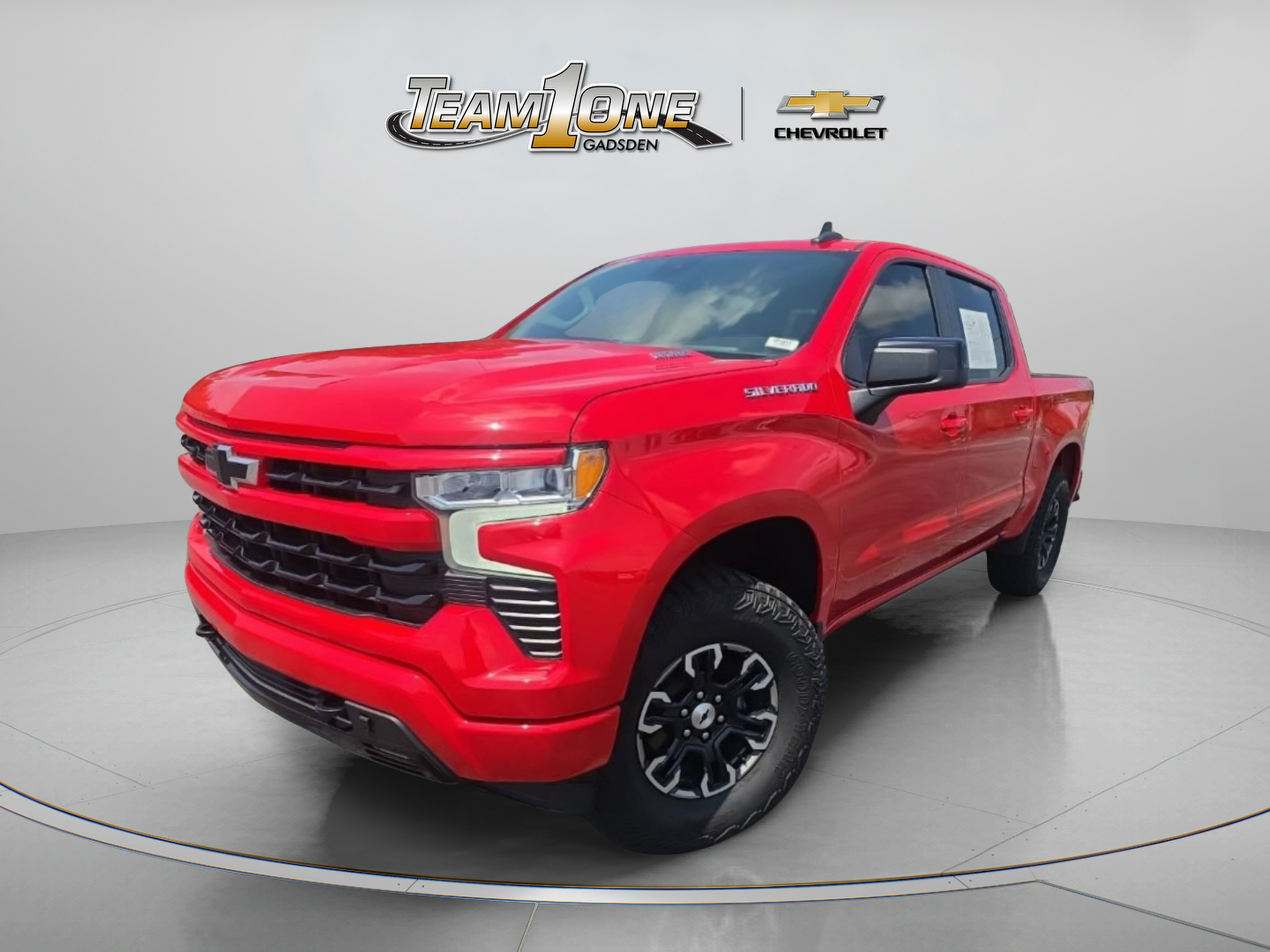 Used 2023 Chevrolet Silverado 1500 RST AWD/4WD image 4
