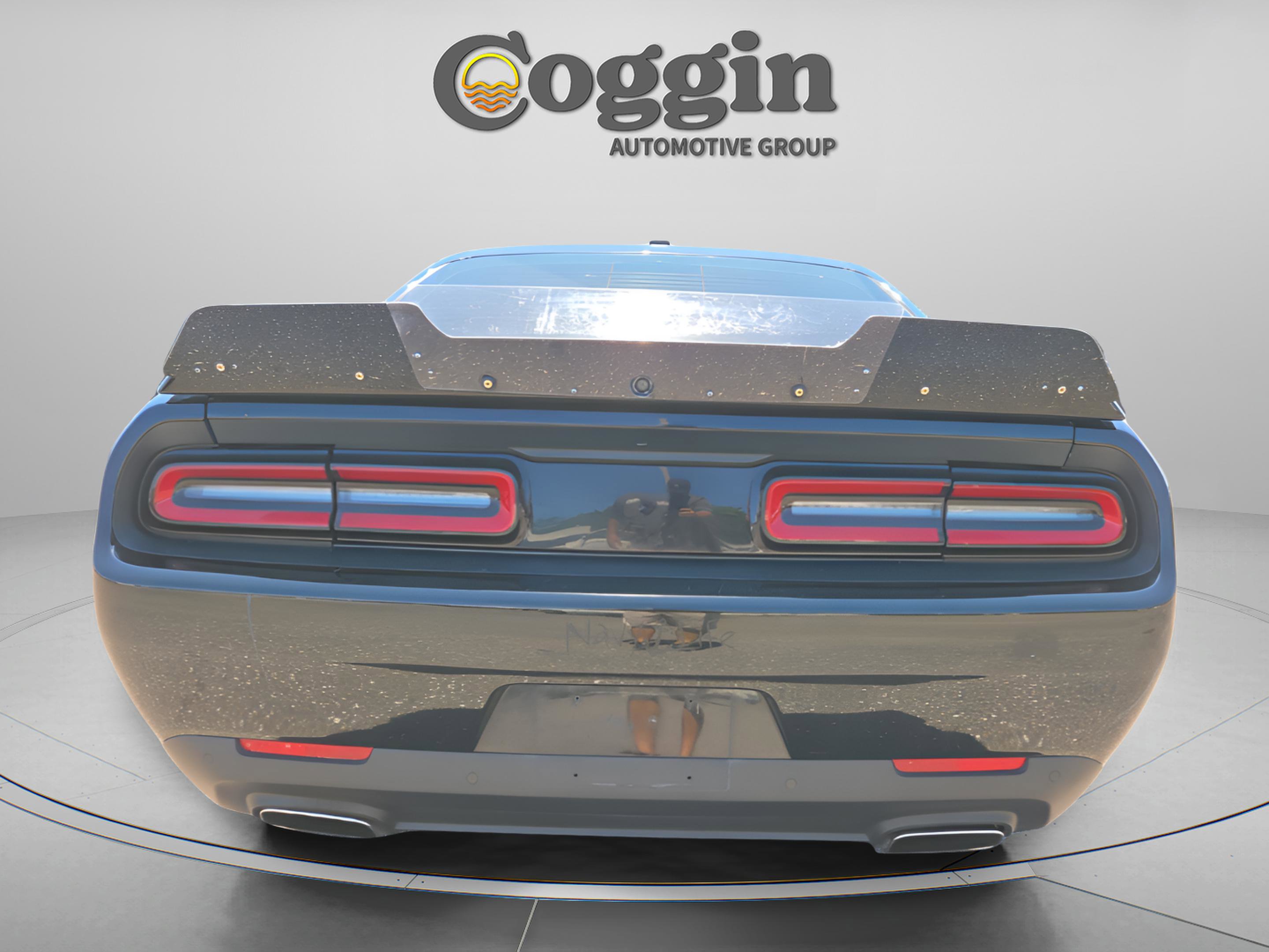 Used 2022 Dodge Challenger GT image 4