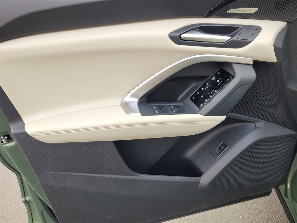 New 2025 Audi Q5 Premium Plus image 10