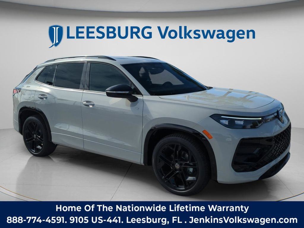 New 2026 Volkswagen Tiguan SE R-Line image 1