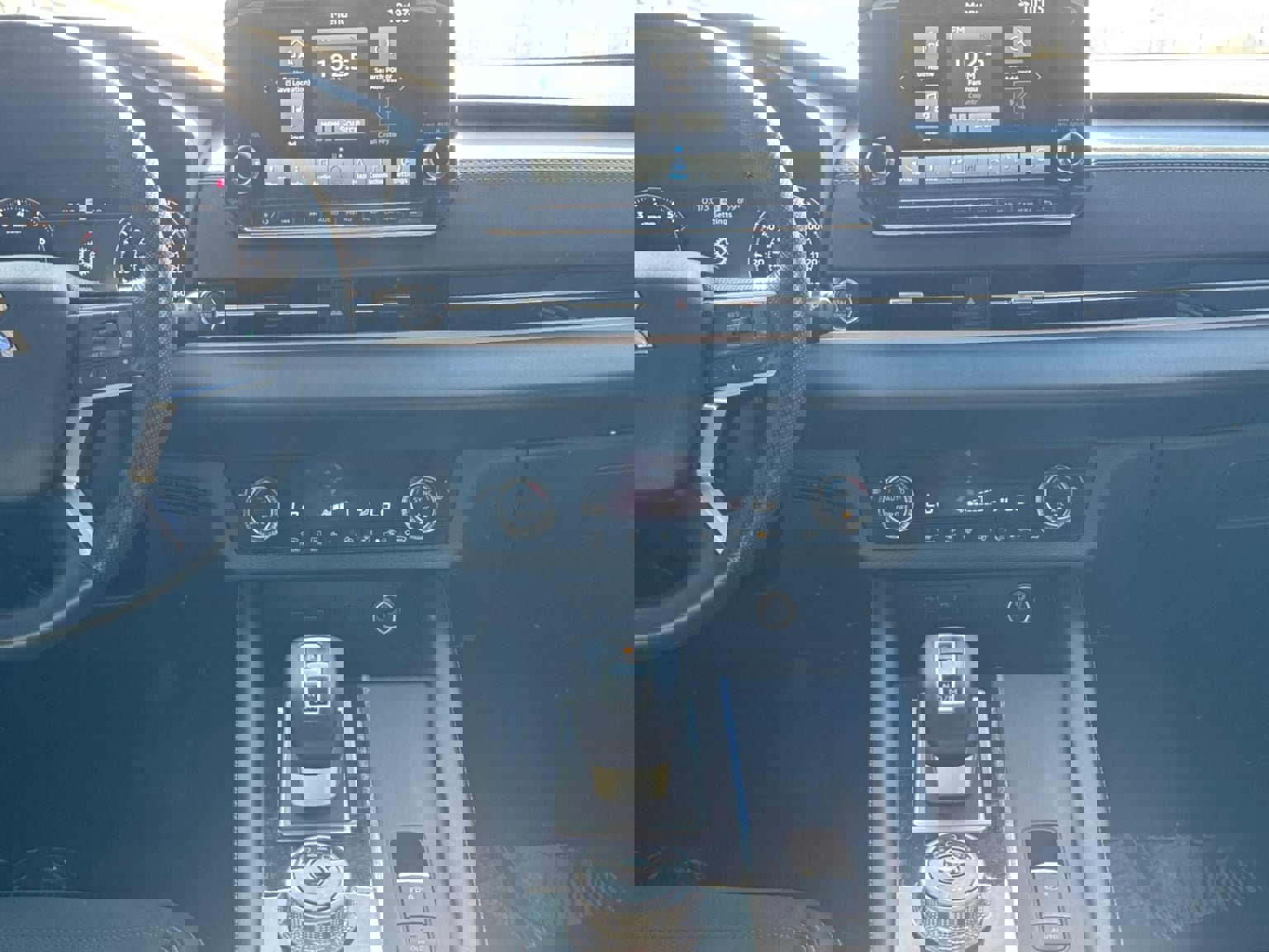 Used 2022 Mitsubishi Outlander SE image 23