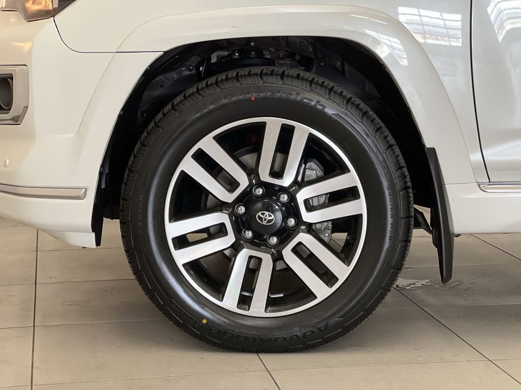 Used 2022 Toyota 4Runner Limited AWD/4WD image 16