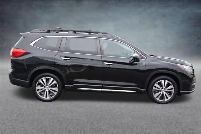 Used 2019 Subaru Ascent Touring AWD/4WD image 2