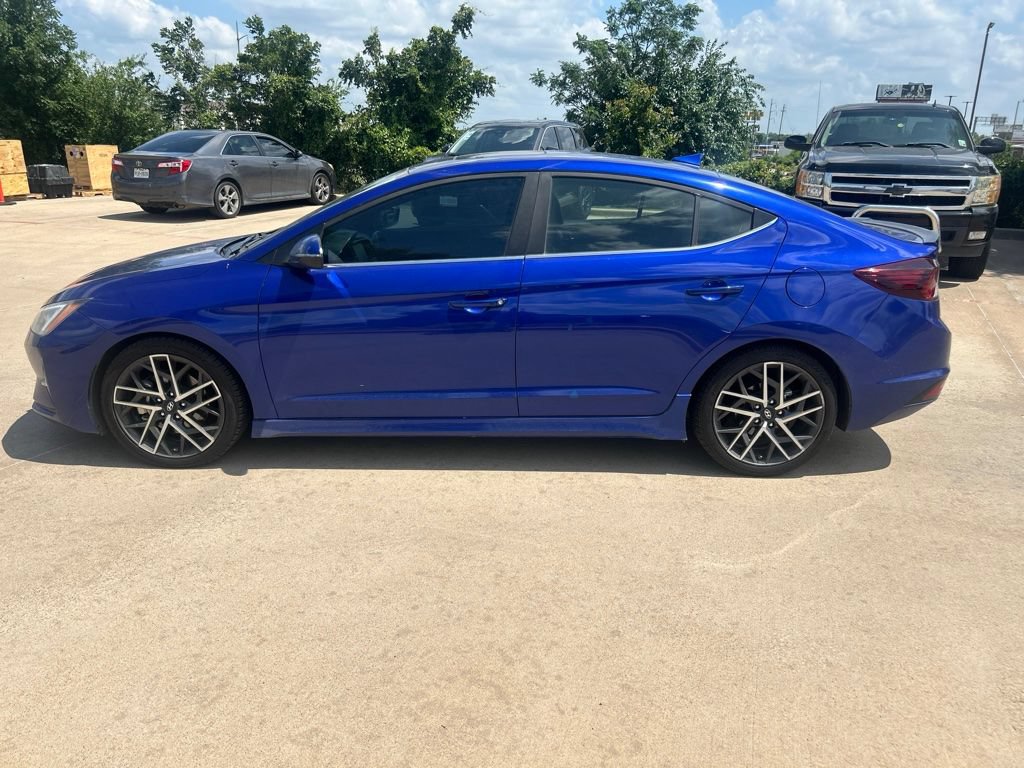 Used 2020 Hyundai Elantra Sport w/ Premium Package 02 FWD image 2