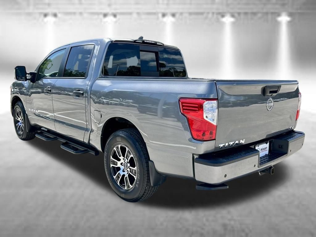 Certified 2024 Nissan Titan SV w/ SV Convenience Package RWD image 9