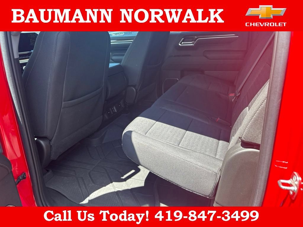 Used 2022 Chevrolet Silverado 1500 LT AWD/4WD image 24