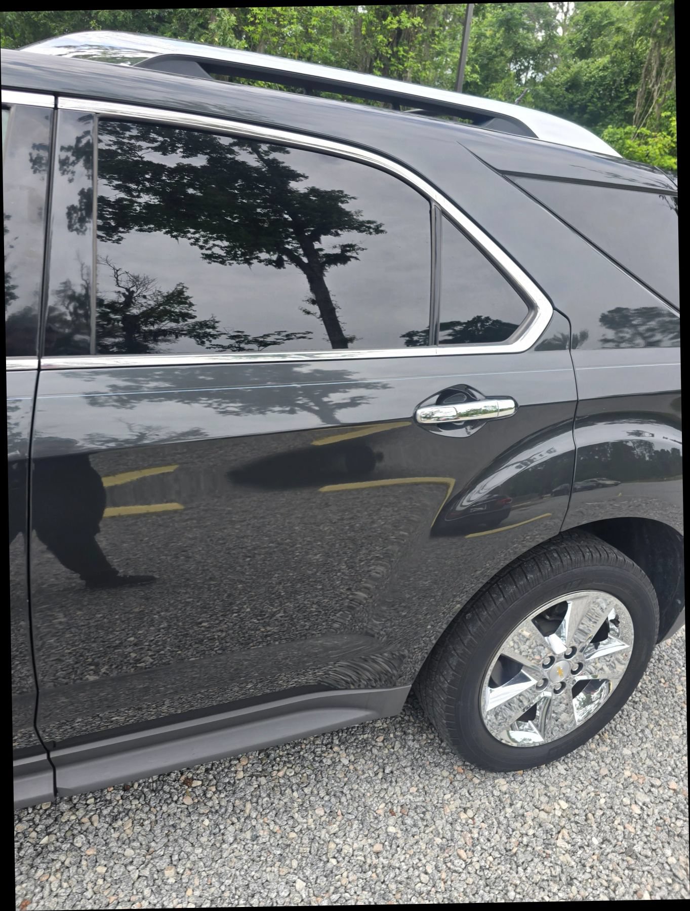 Used 2013 Chevrolet Equinox LTZ FWD image 3