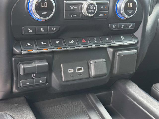 Used 2021 GMC Sierra 1500 SLT w/ SLT Premium Plus Package AWD/4WD image 23