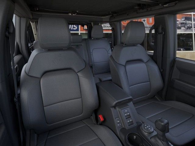 New 2025 Ford Bronco Outer Banks w/ Sasquatch Package image 10