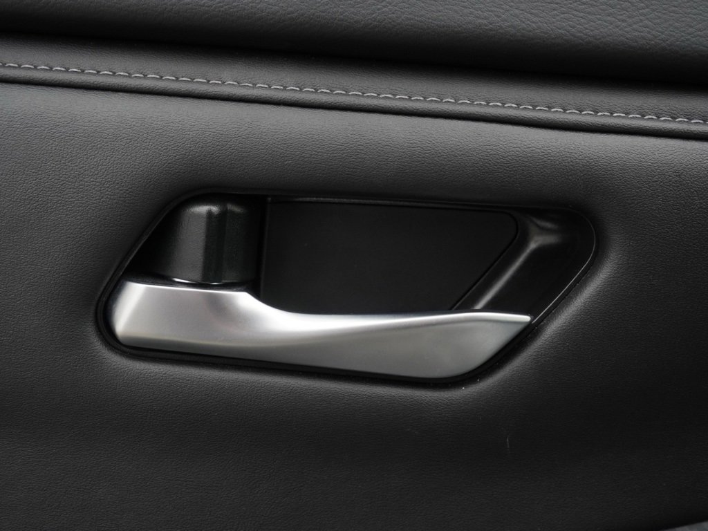 Certified 2024 Nissan Sentra SV image 8