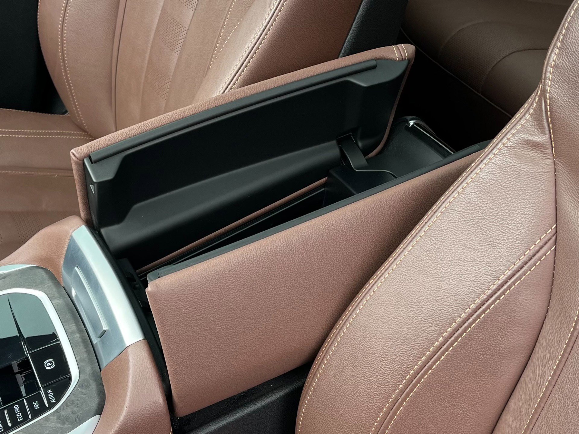 Used 2022 BMW X5 xDrive40i w/ M Sport Package image 54