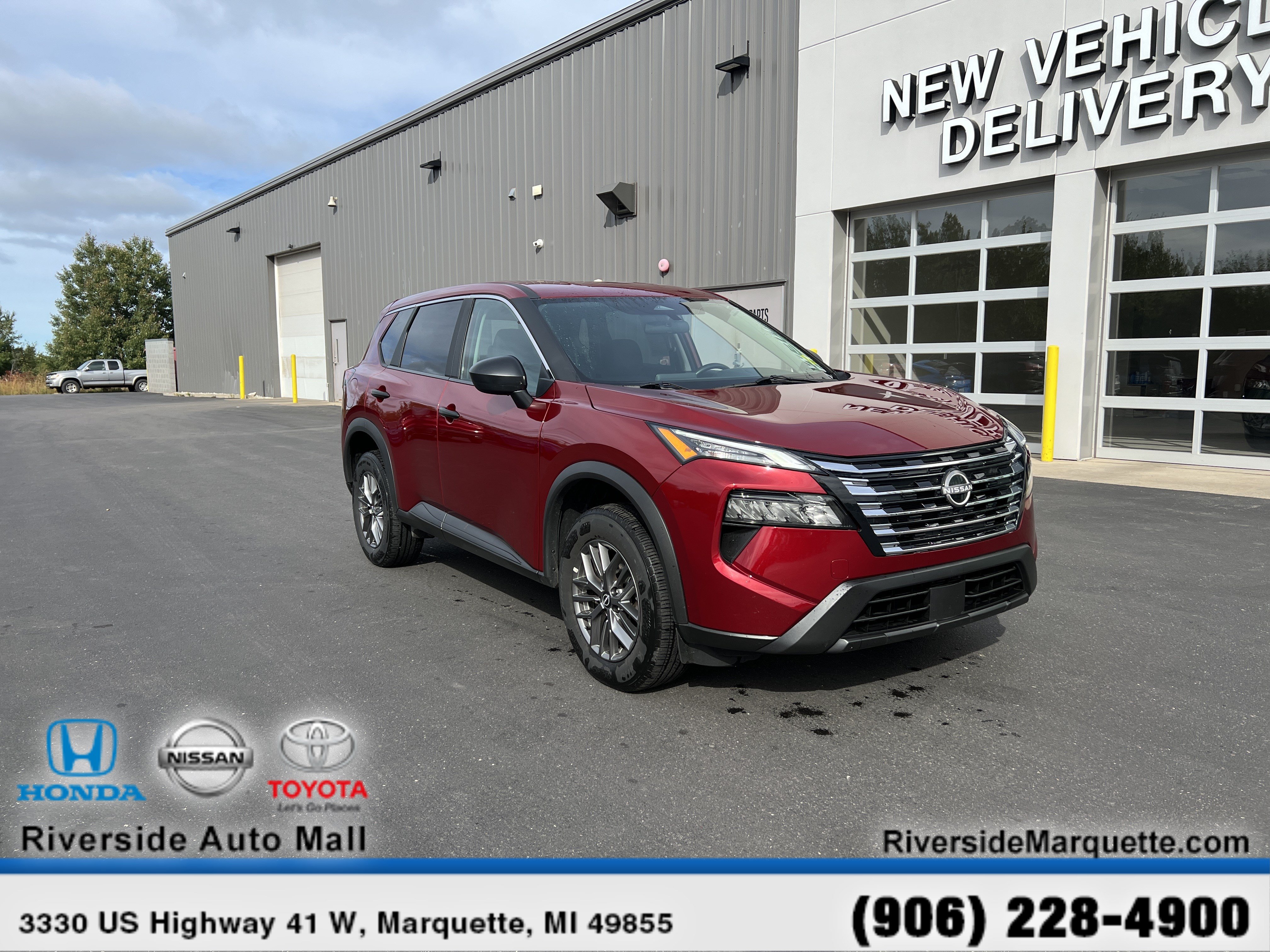 Used 2025 Nissan Rogue S