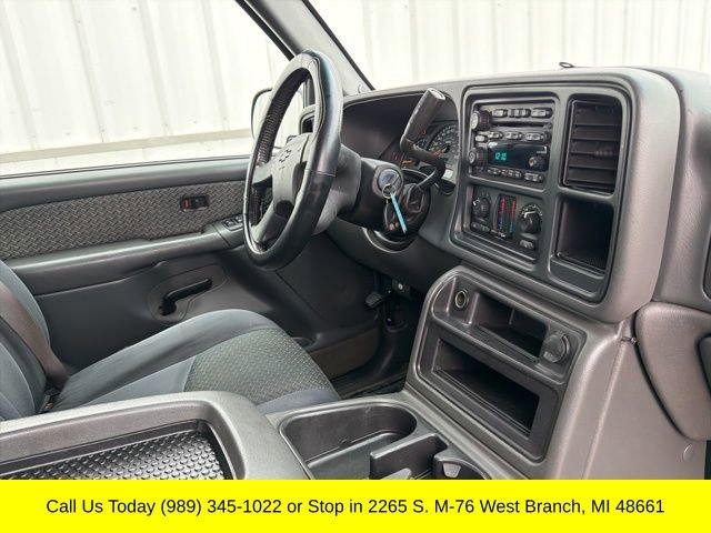 Used 2003 Chevrolet Avalanche 4x4 w/ Suspension Package, Off-Road image 32