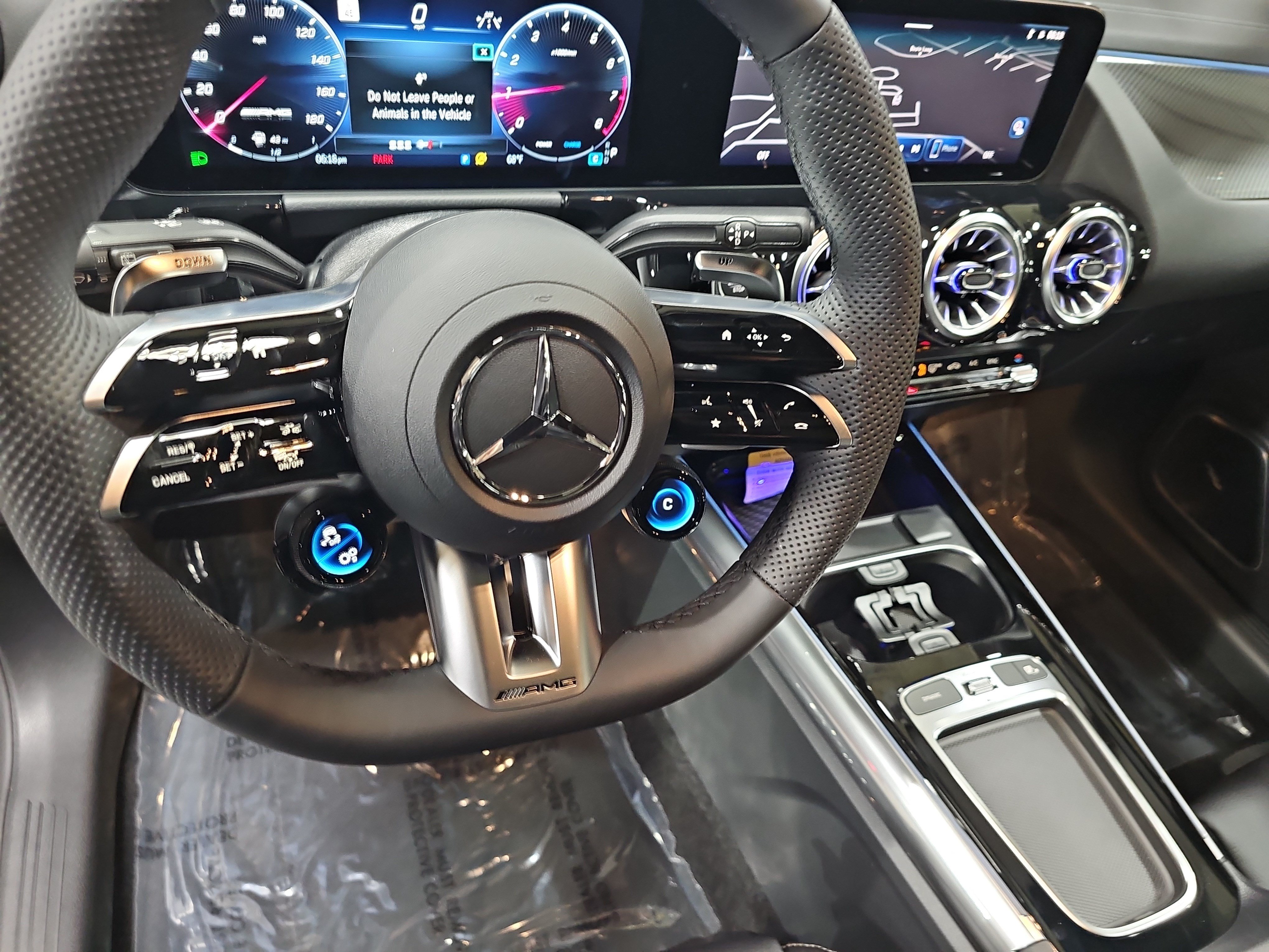 New 2026 Mercedes-Benz GLA 35 AMG 4MATIC image 17