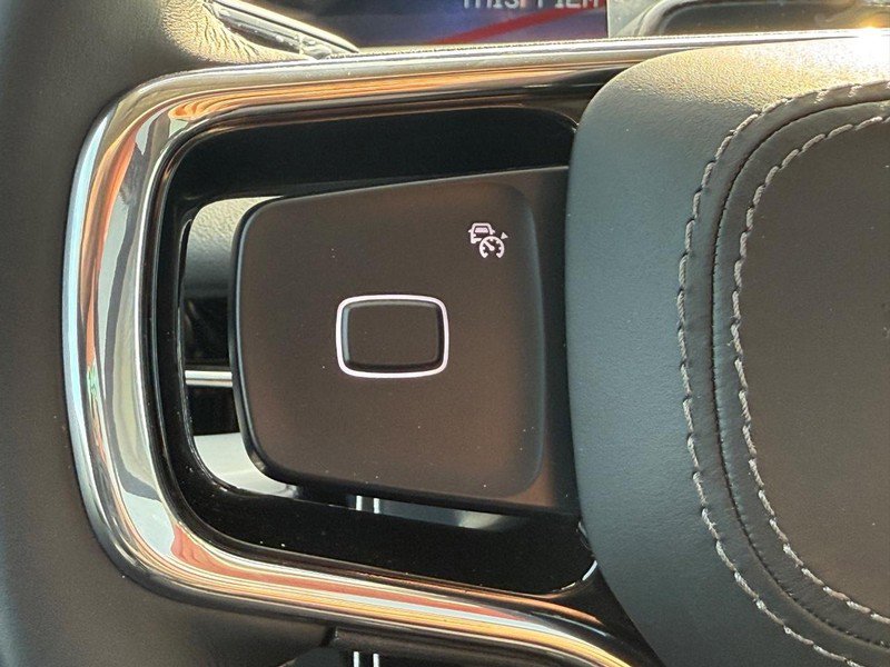 New 2025 Lincoln Navigator Reserve image 11