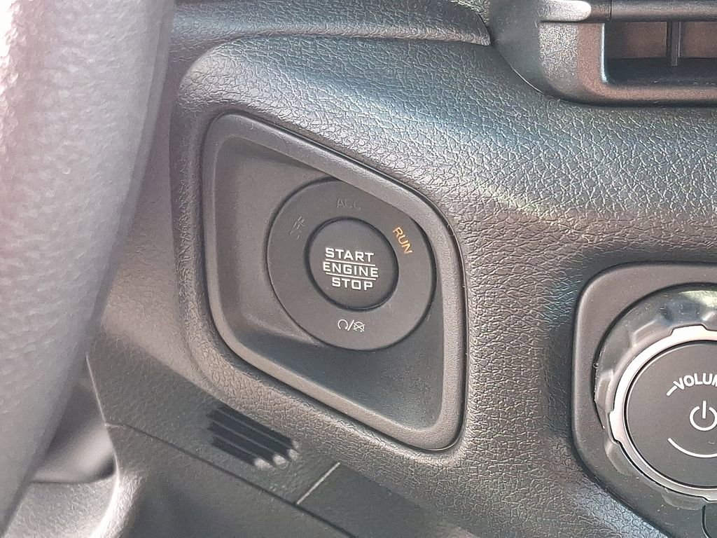 New 2026 Jeep Gladiator Sport image 14