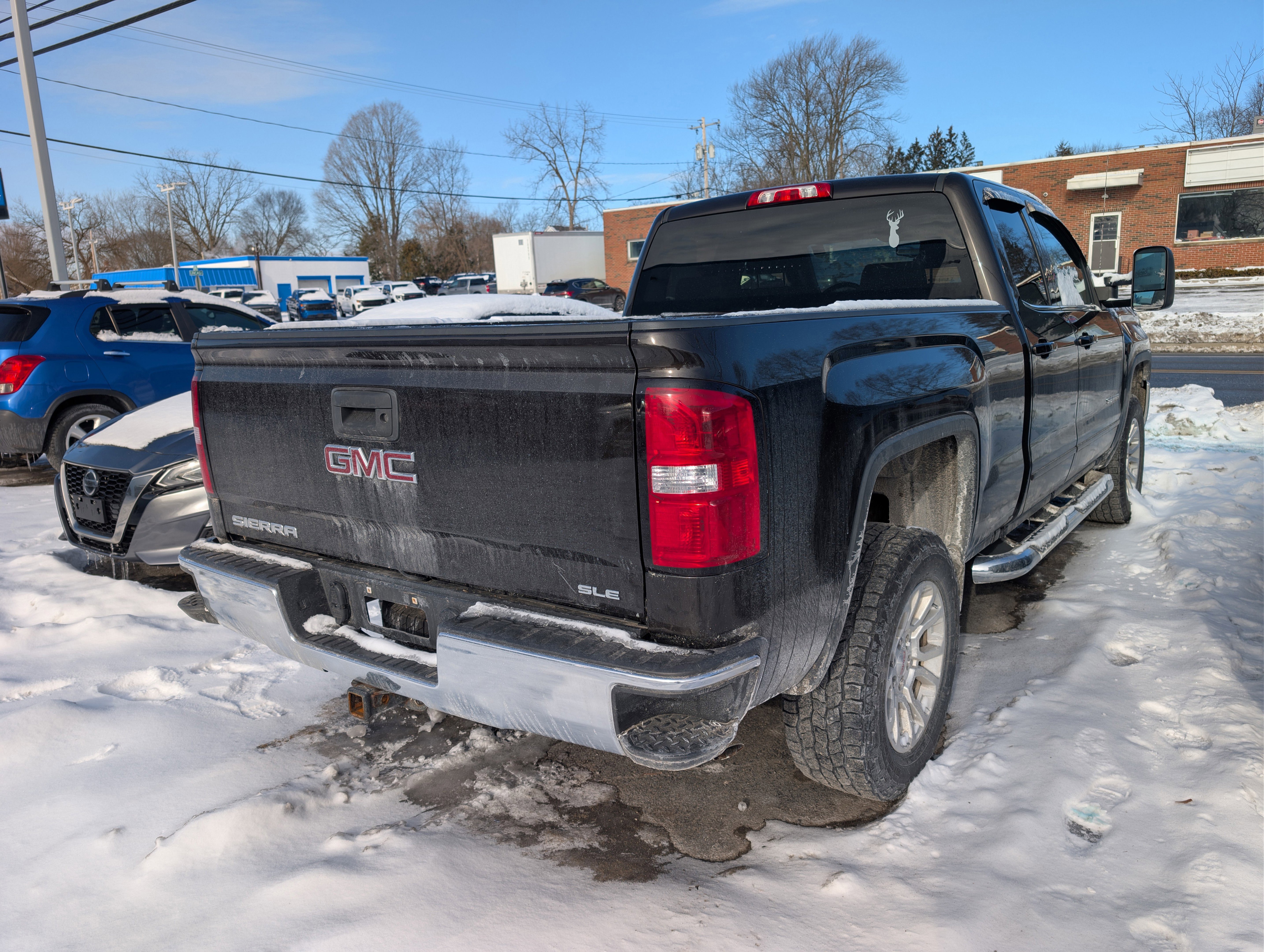 Used 2018 GMC Sierra 1500 SLE w/ SLE Value Package image 4