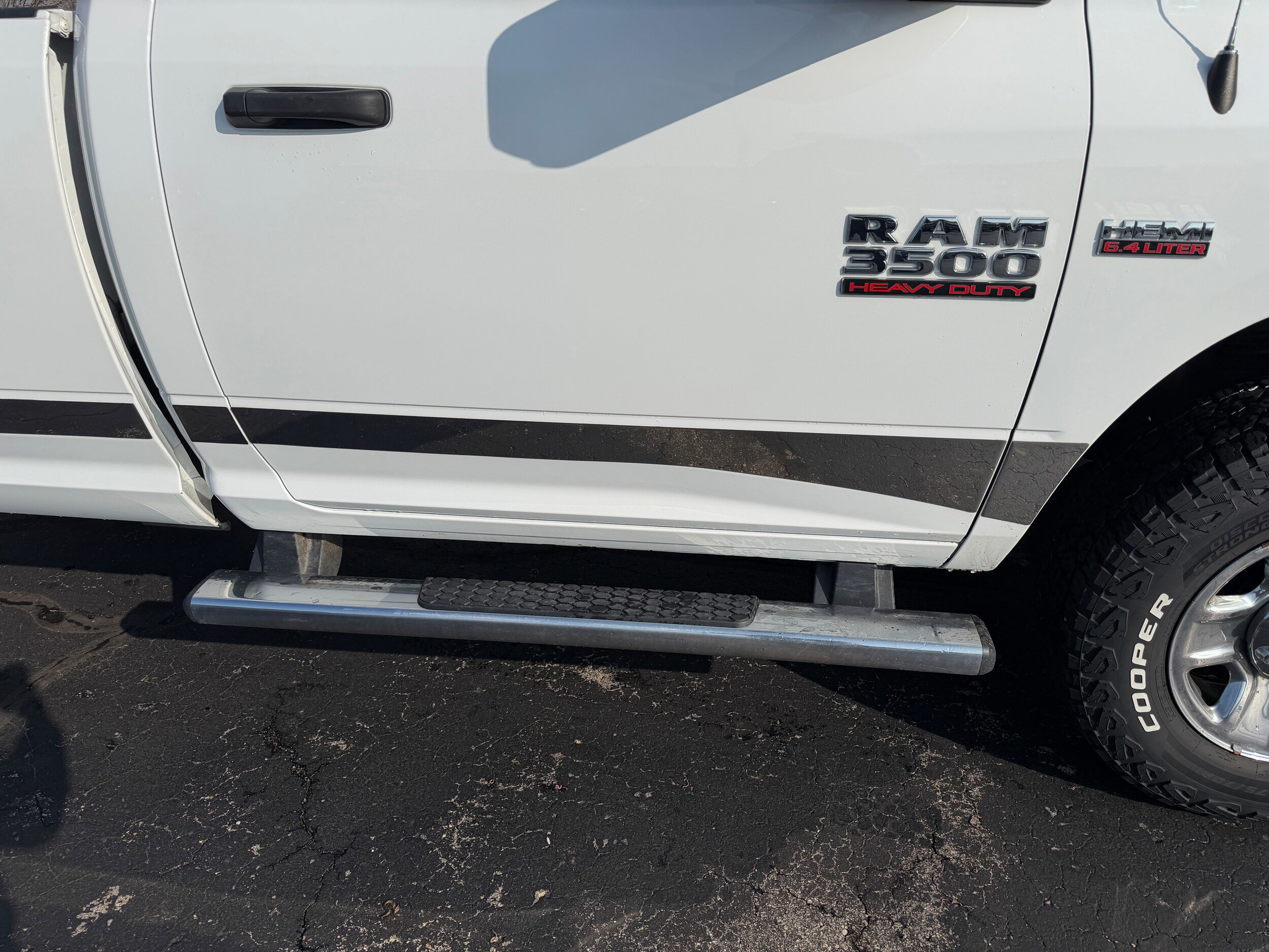 Used 2017 RAM 3500 Tradesman w/ Chrome Appearance Group AWD/4WD image 28